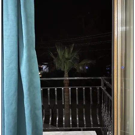 Era Δωμάτια σε οικογενειακή κατοικία *