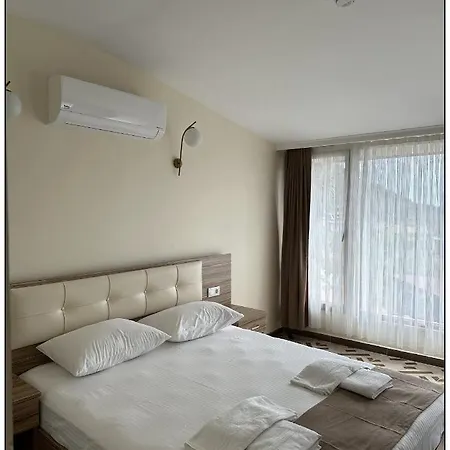 Era Homestay